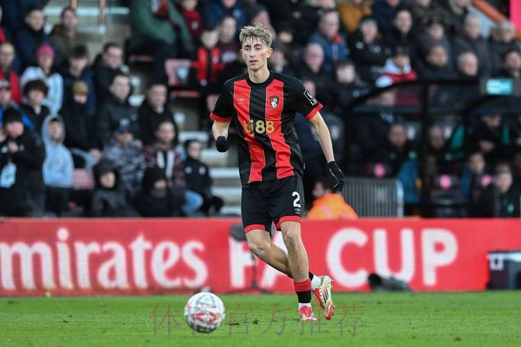 皇马正在关注怀森 希望以3500万欧的价格签下